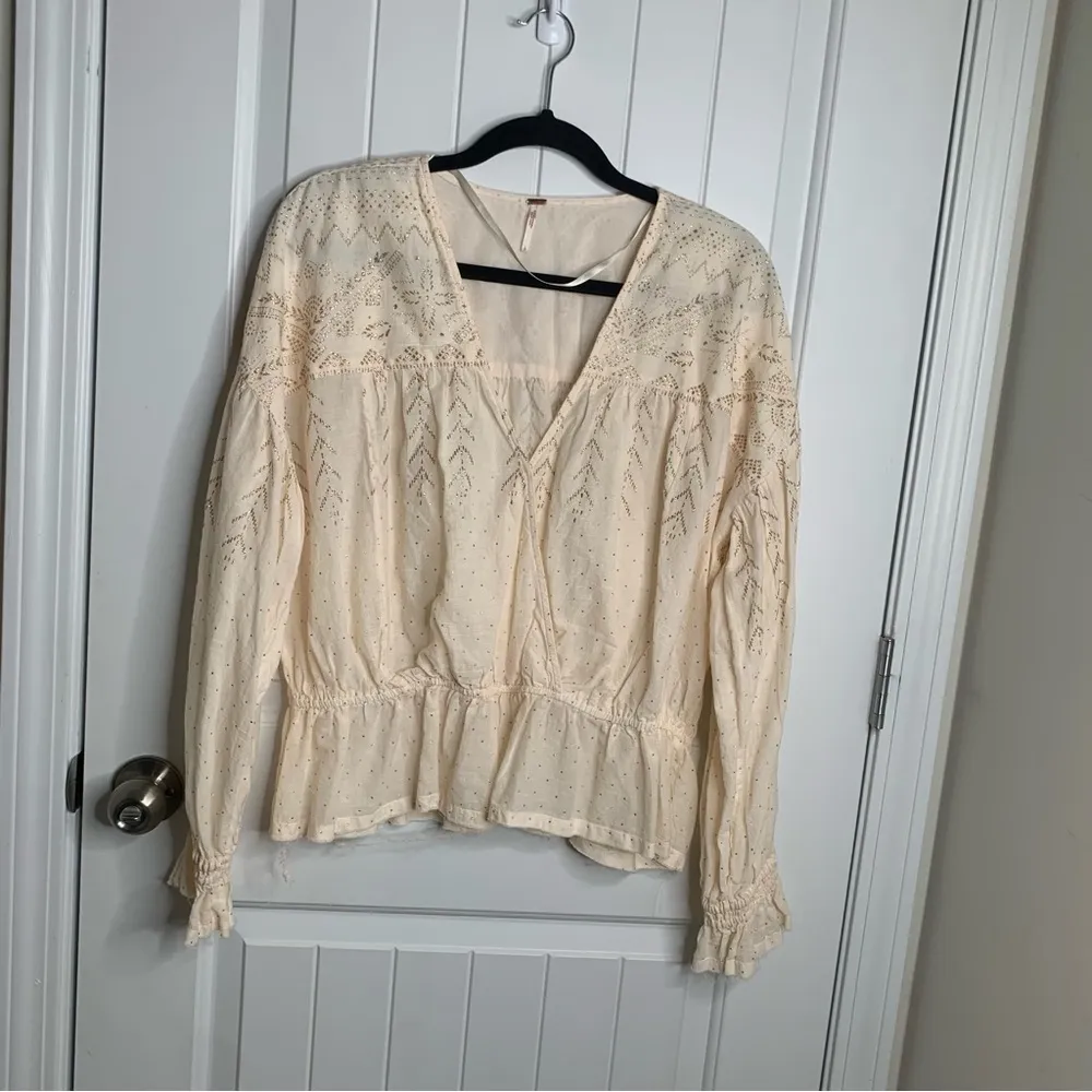 Free People counting stars gold peasant blouse boho size large‎ - Image 3