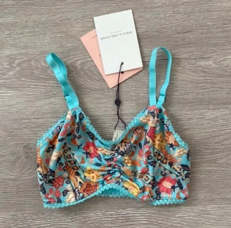 Hendrix Sky Bralette - Image 8