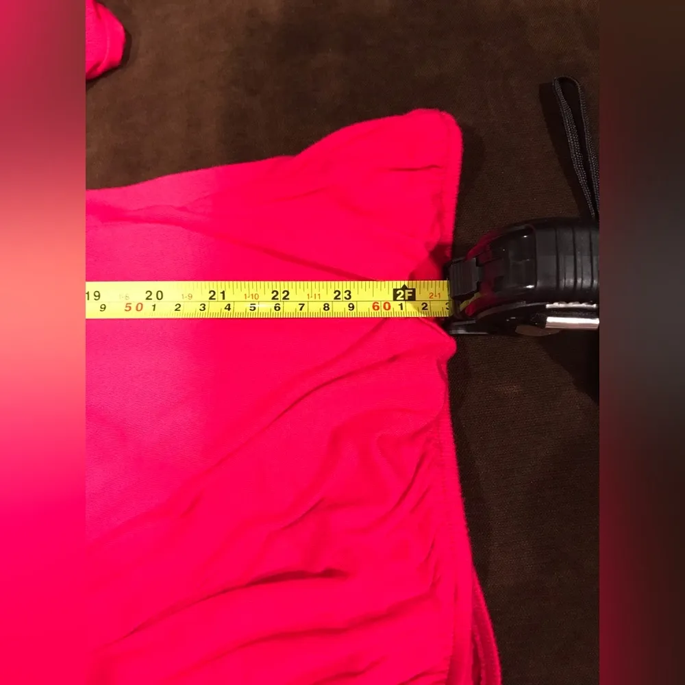 New York & Company hot pink Long Sleeves With  cold shoulder Low cut top Size XS - Image 8