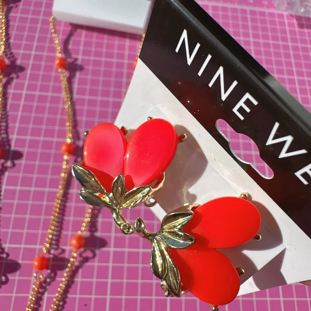 Nine West 2pc set necklace + earring comfortable clip on orange beads gold chain - Image 3