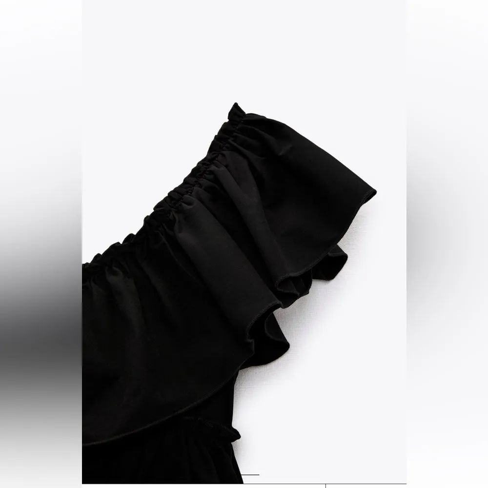 Zara • Ruffle top • Small - Image 6