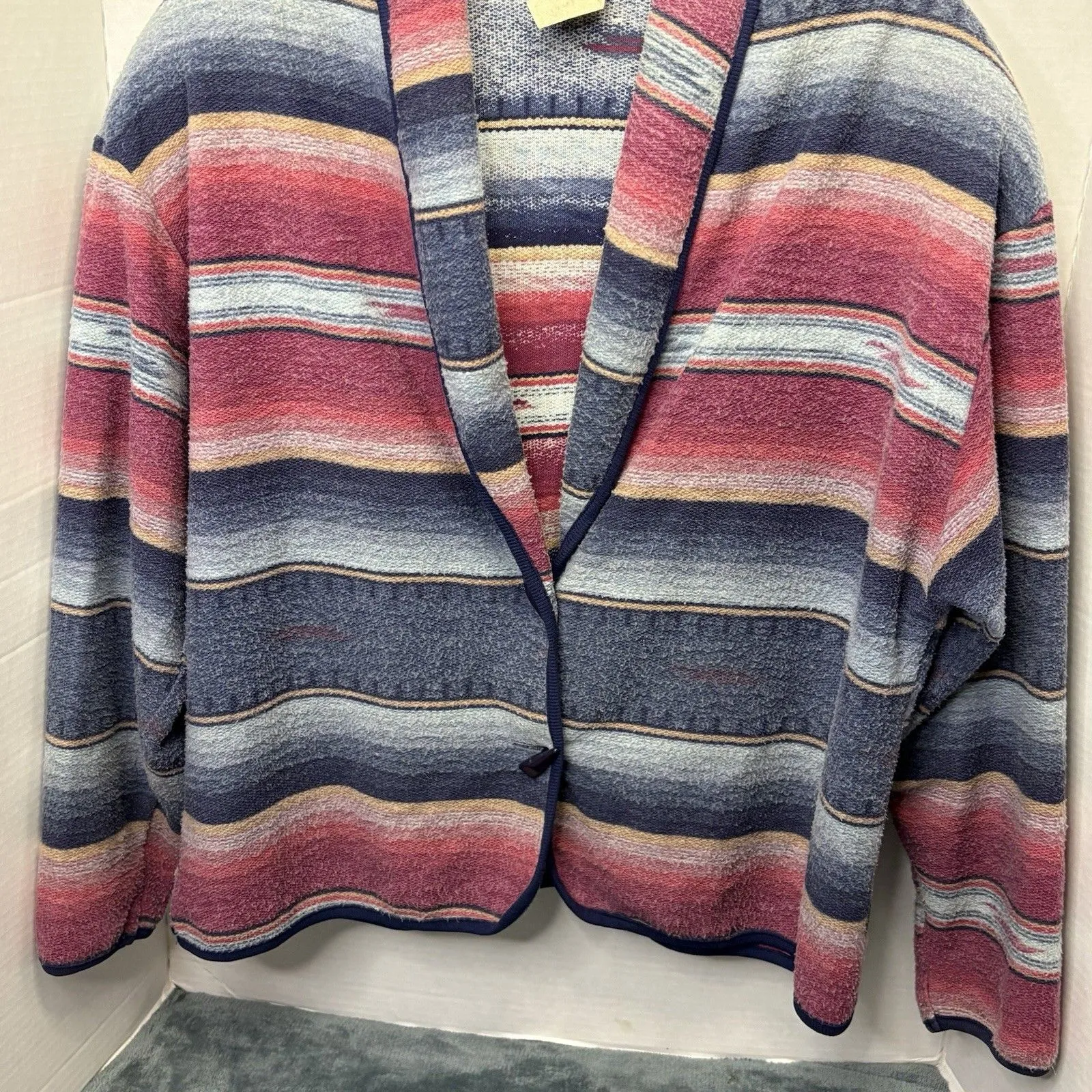 Women’s Vintage Western Cardigan Size Large Aztec Tribal - Image 3