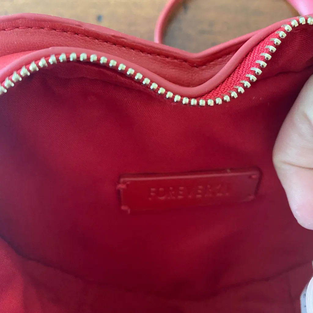 NBW Forever 21 faux leather red quilted heart shaped crossbody bag - Image 3