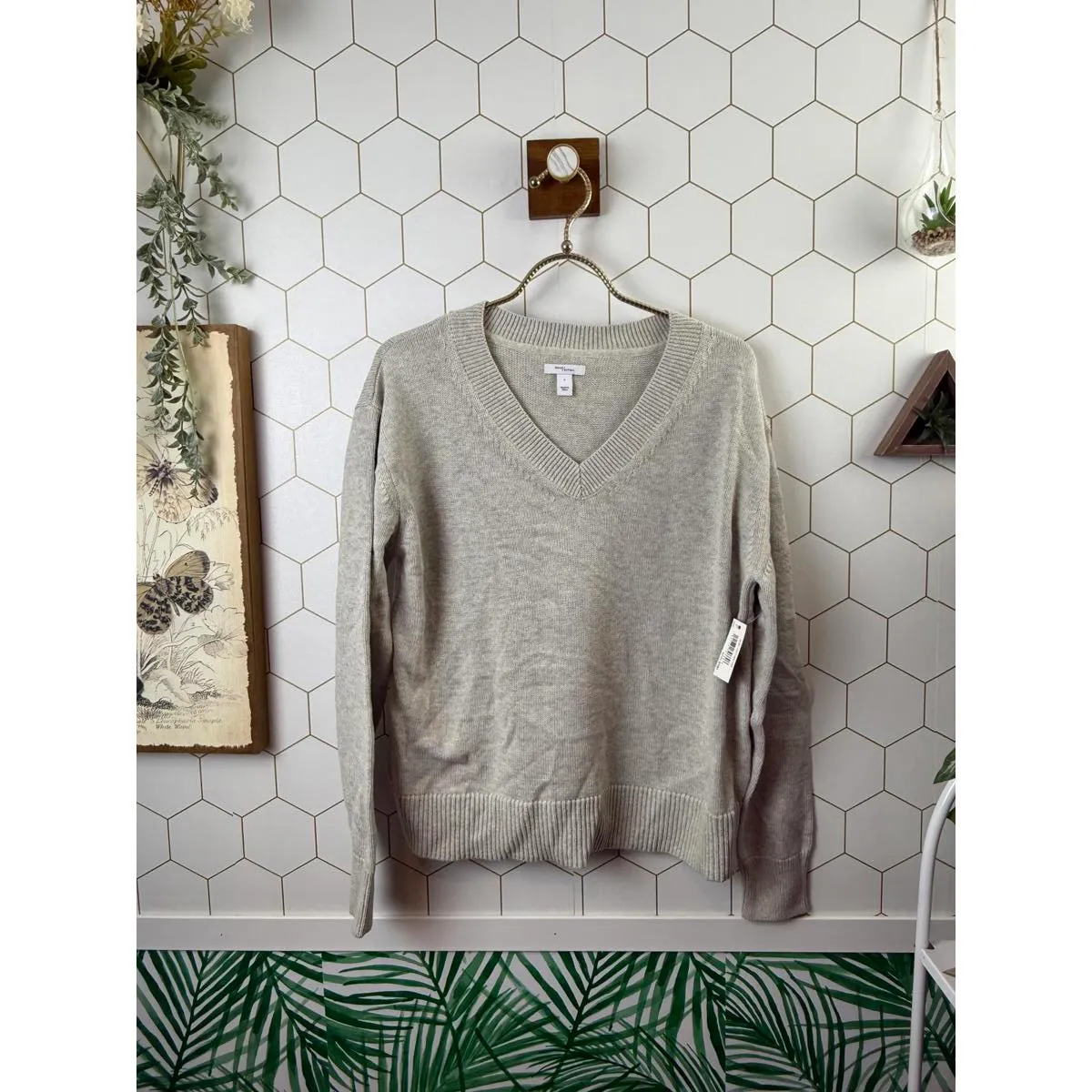 Daily Ritual from Anthropologie Light Gray V - Image 3