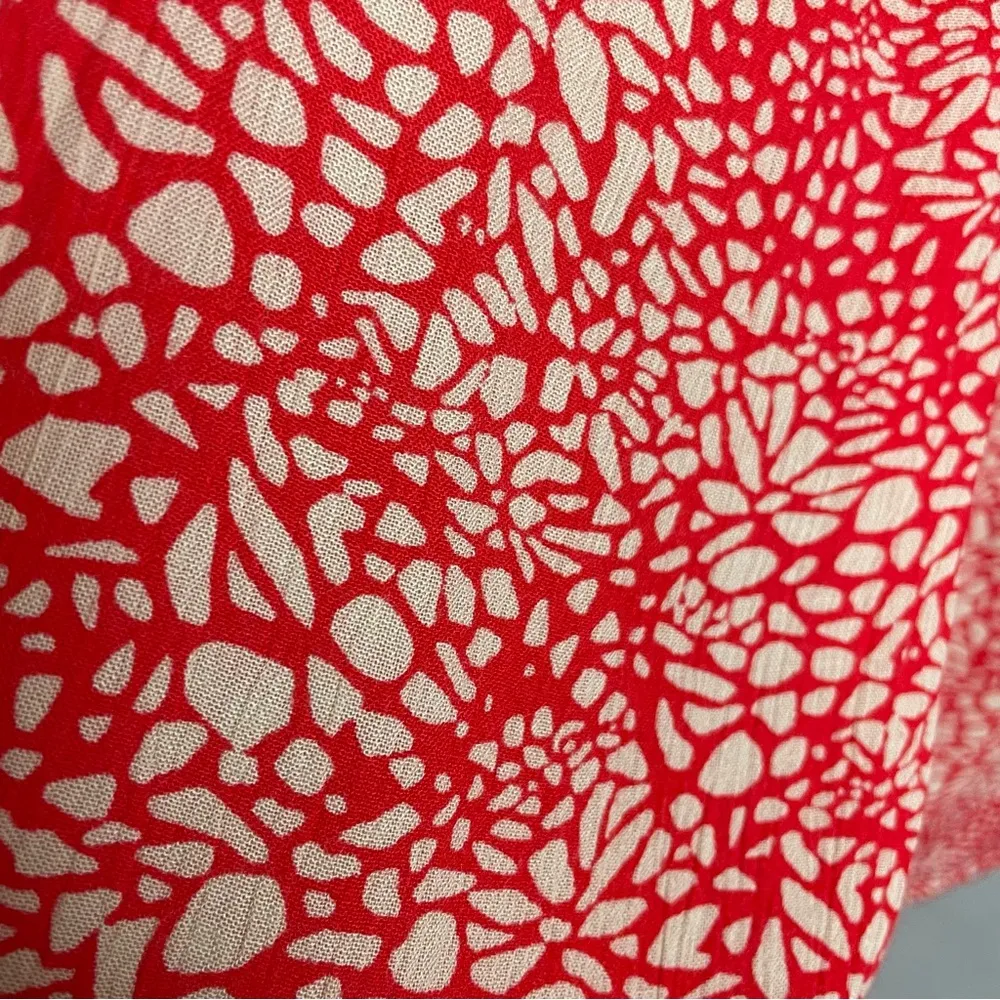 Patterned Blouse NWT Rayon Tie Neck Ruffle Flounce Floral Long Sleeve Large - Image 11