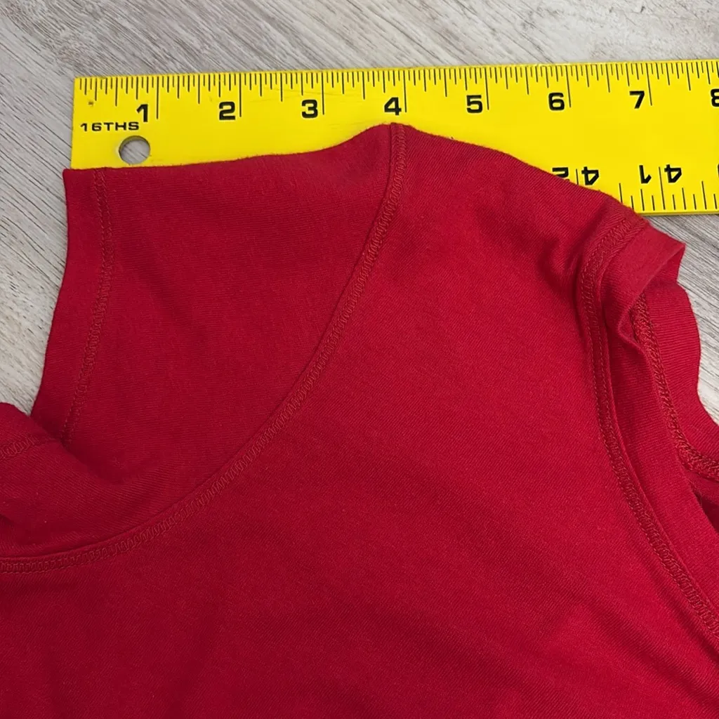 Sideline Apparel Red Ohio State, OSU Logo Women's Short Sleeve T-Shirt Size M - Image 8