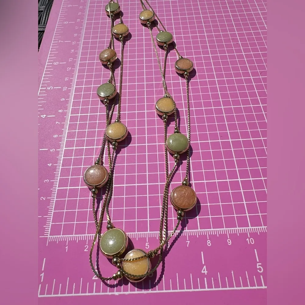 Ann Taylor Elegant Gold Necklace colorful reflective shiny pendants 24” NWT - Image 7