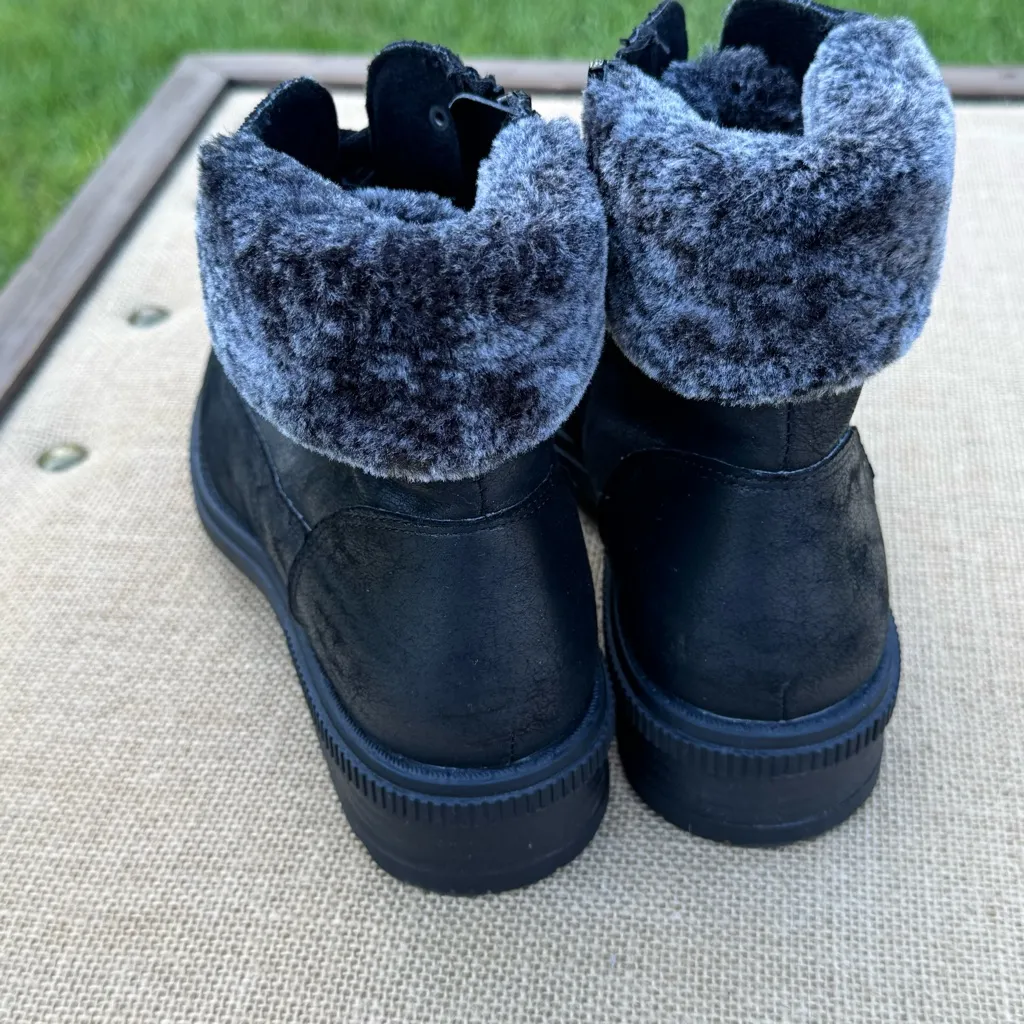 B52 by Bullboxer Black Faux Fur Lined Ankle Boots 10M Size 10 - Image 4