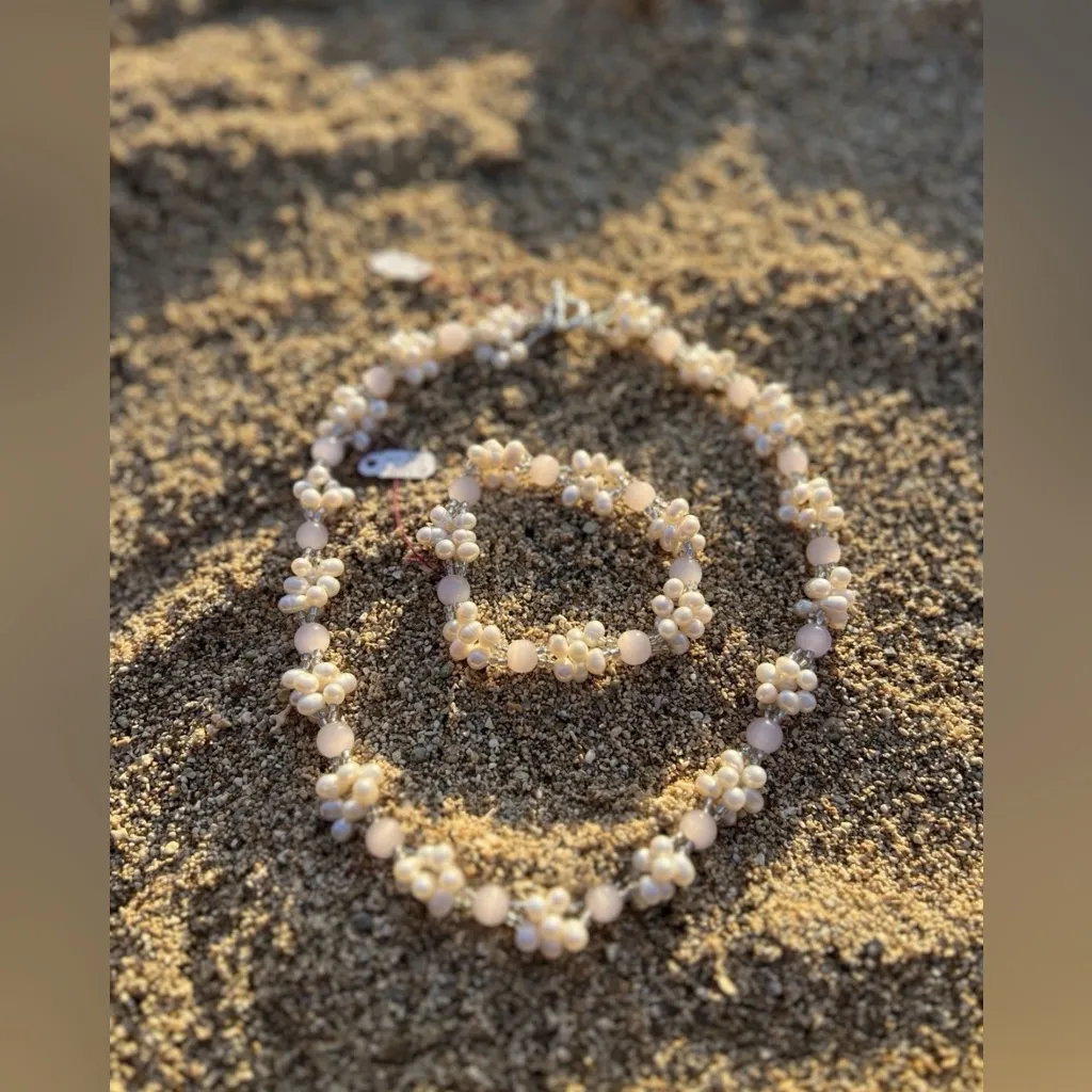 Pearl Rose Quartz Clear Bead Pink Necklace Bracelet Set - Image 4