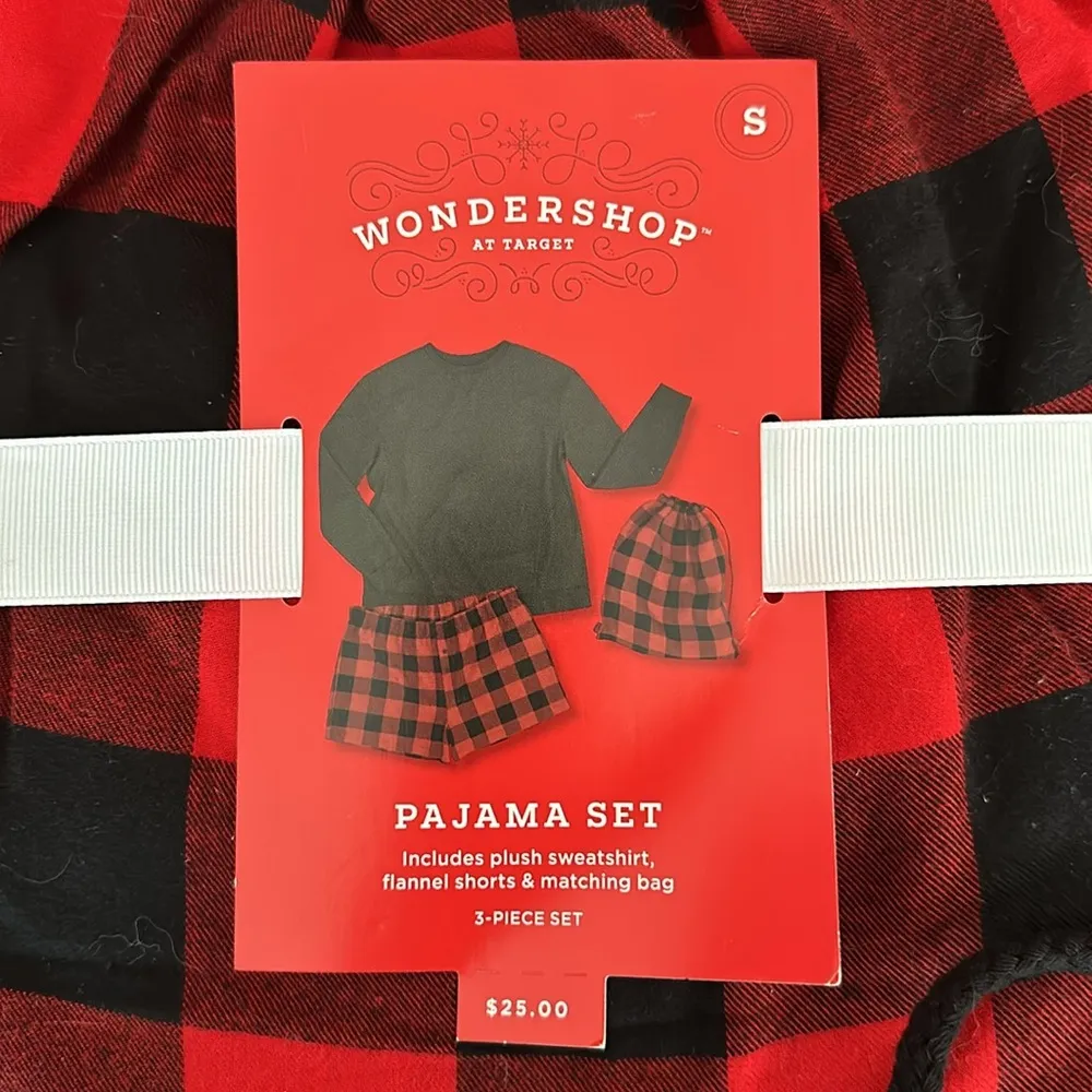Pajama Set Plush Sweatshirt, flannel shorts and matching bag Black - Image 3