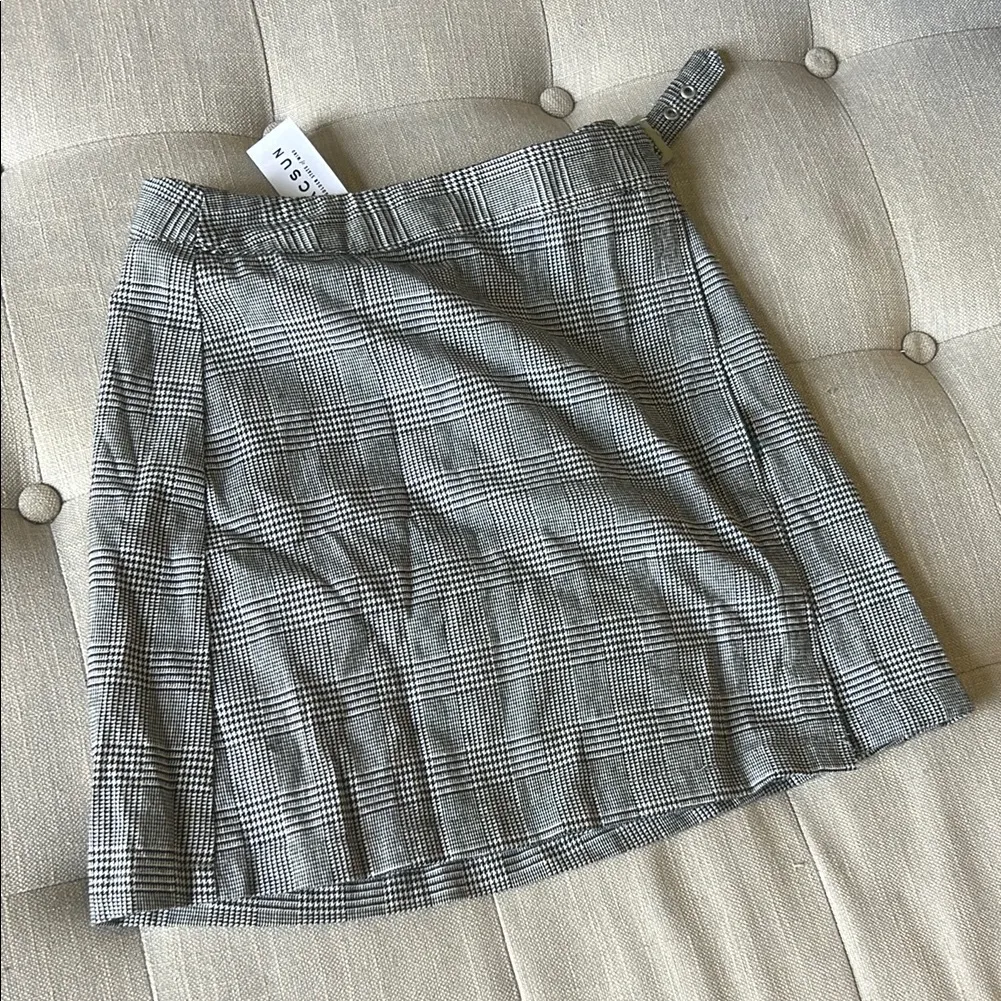 NWT John Galt Brandy Melville Plaid Tweed Mini Wrap Skirt One Size Fits‎ All - Image 5