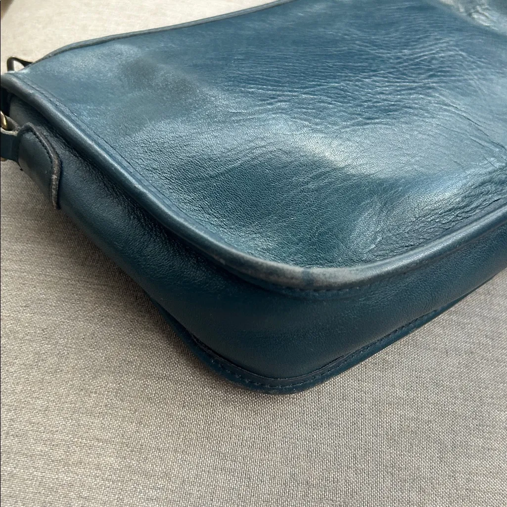 Dorcelle vintage y2k preppy navy blue leather clutch bag USA old money academia - Image 5