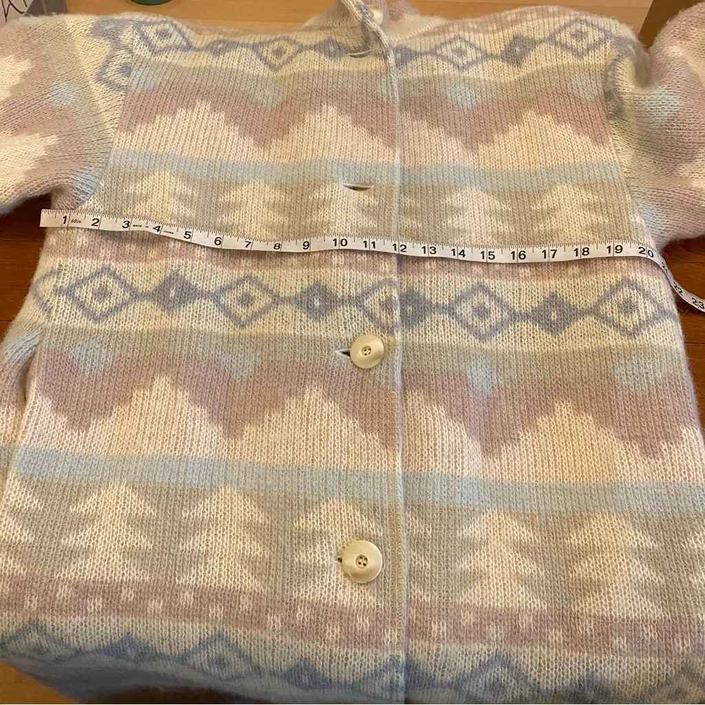 Vintage Icewear Wool Coat Pastel Aztec Southwestern Made in Iceland size small Tan - Image 8