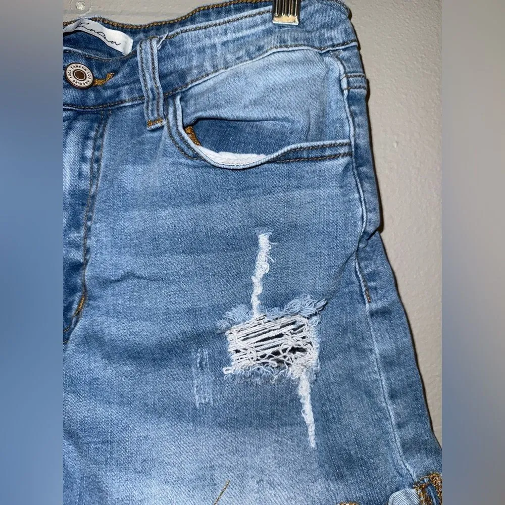 Kancan light wash midrise Denim Distressed Women Shorts size 9/28 #713 Blue - Image 3