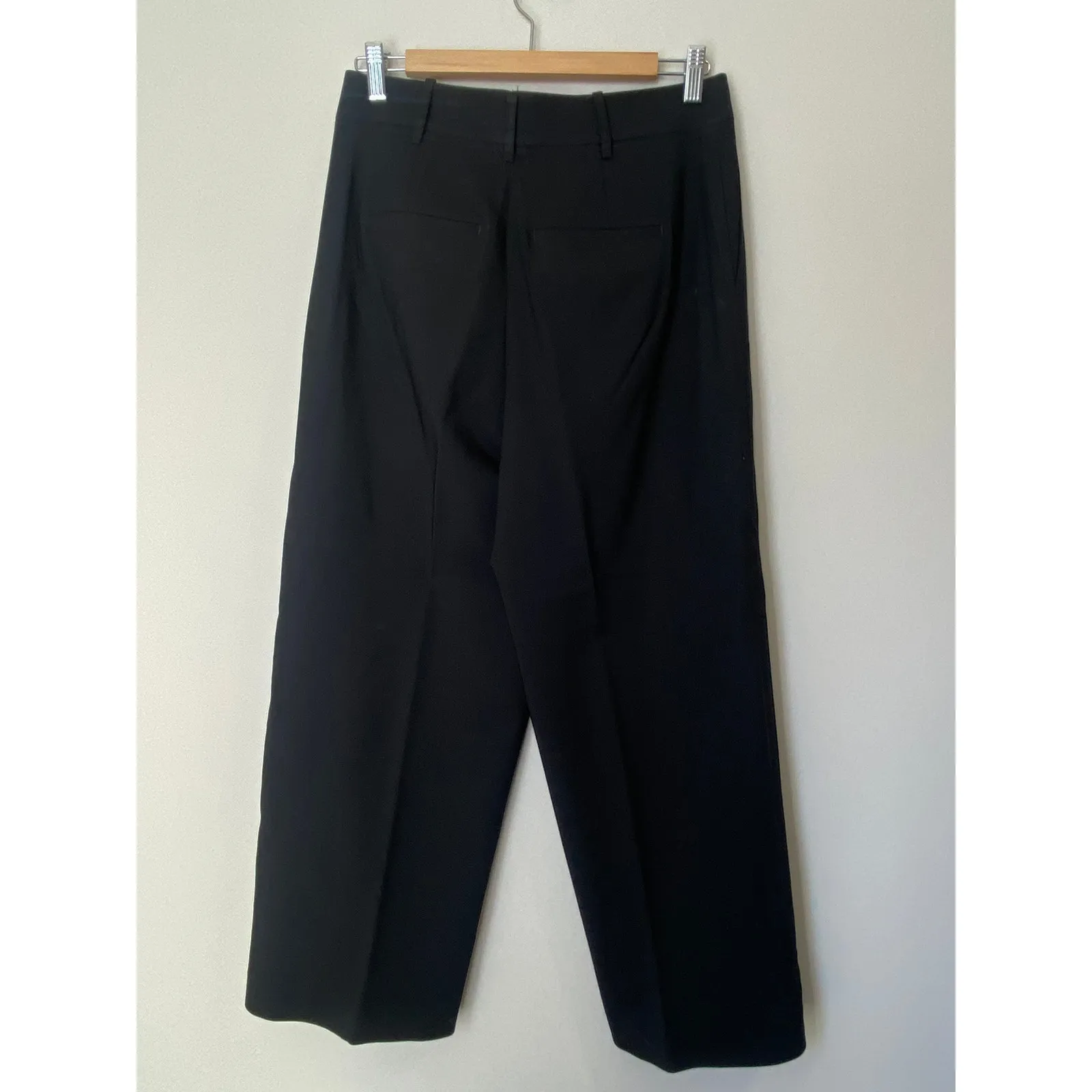 Vince. women pants Sz 6 black wide leg ankle pants 98% Wool 2% Elastane - Image 2