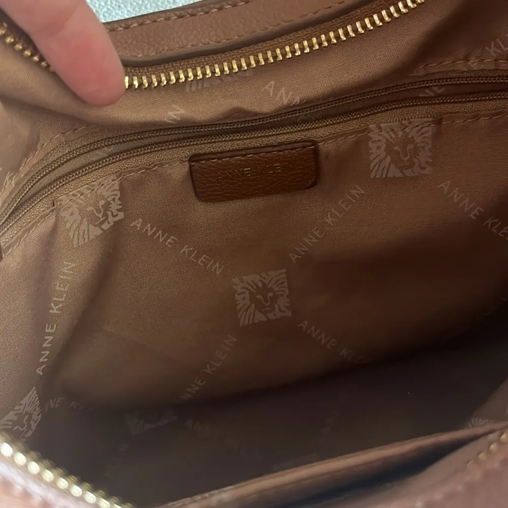 Anne Klein shoulder bag - Image 6