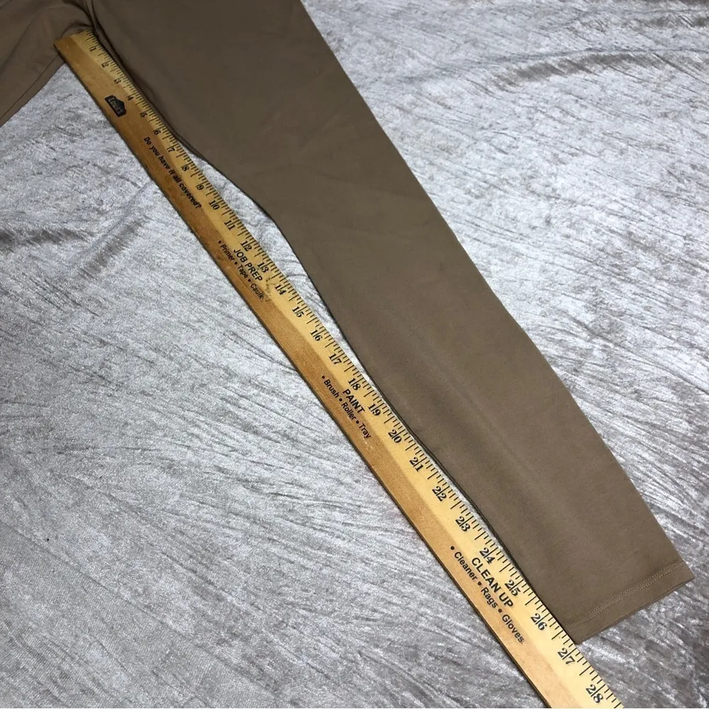 Good American Essential Lounge Legging Putty Size 1/Small taupe tan compression - Image 7