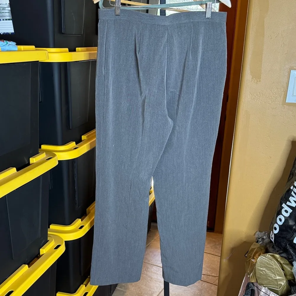 Sag Harbor Stretch Classic Gray Straight Leg Dress Pants Size 12 - Image 5