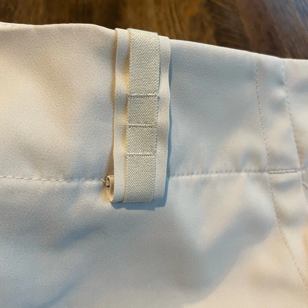 Nike Golf Shorts - size 10 - Image 7