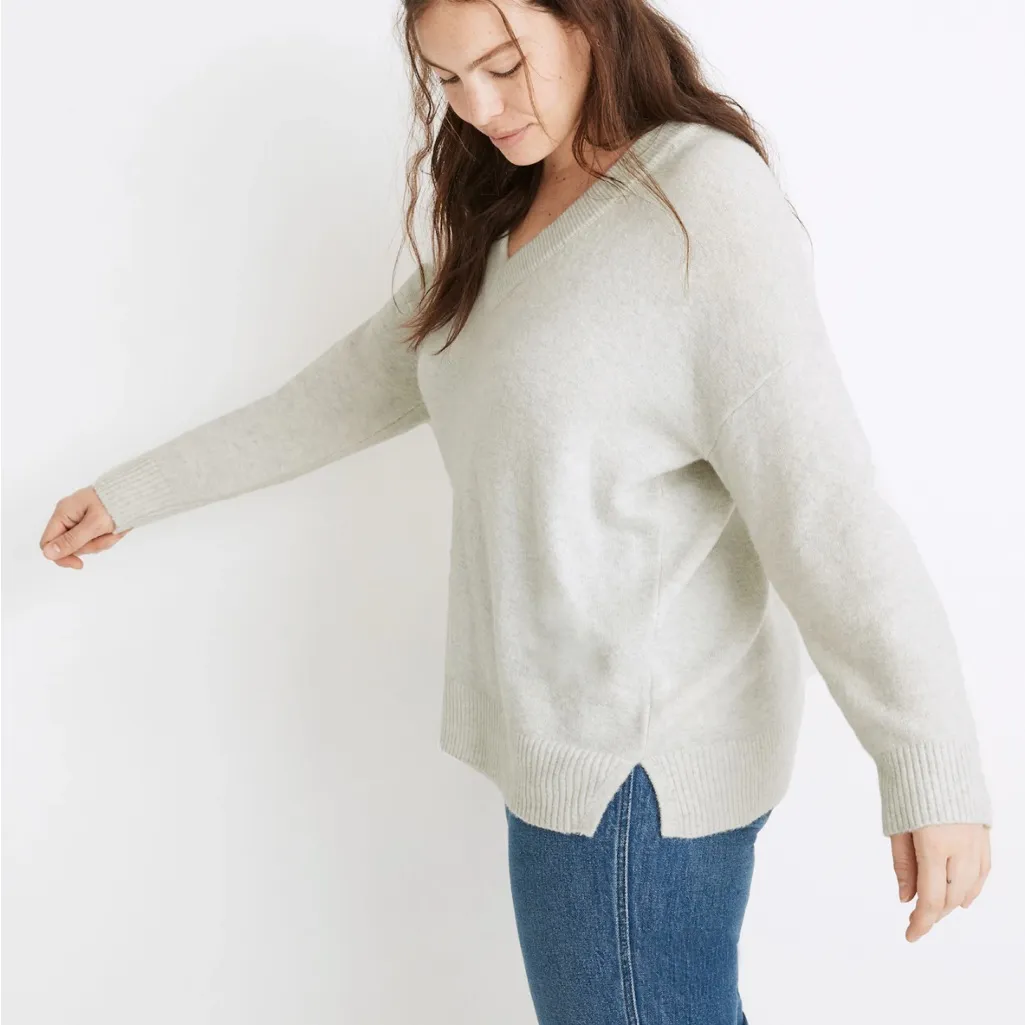 Madewell Bartlett V-Neck Coziest Yarn Sweater Wool Alpaca‎ Blend Heather Smoke S - Image 3