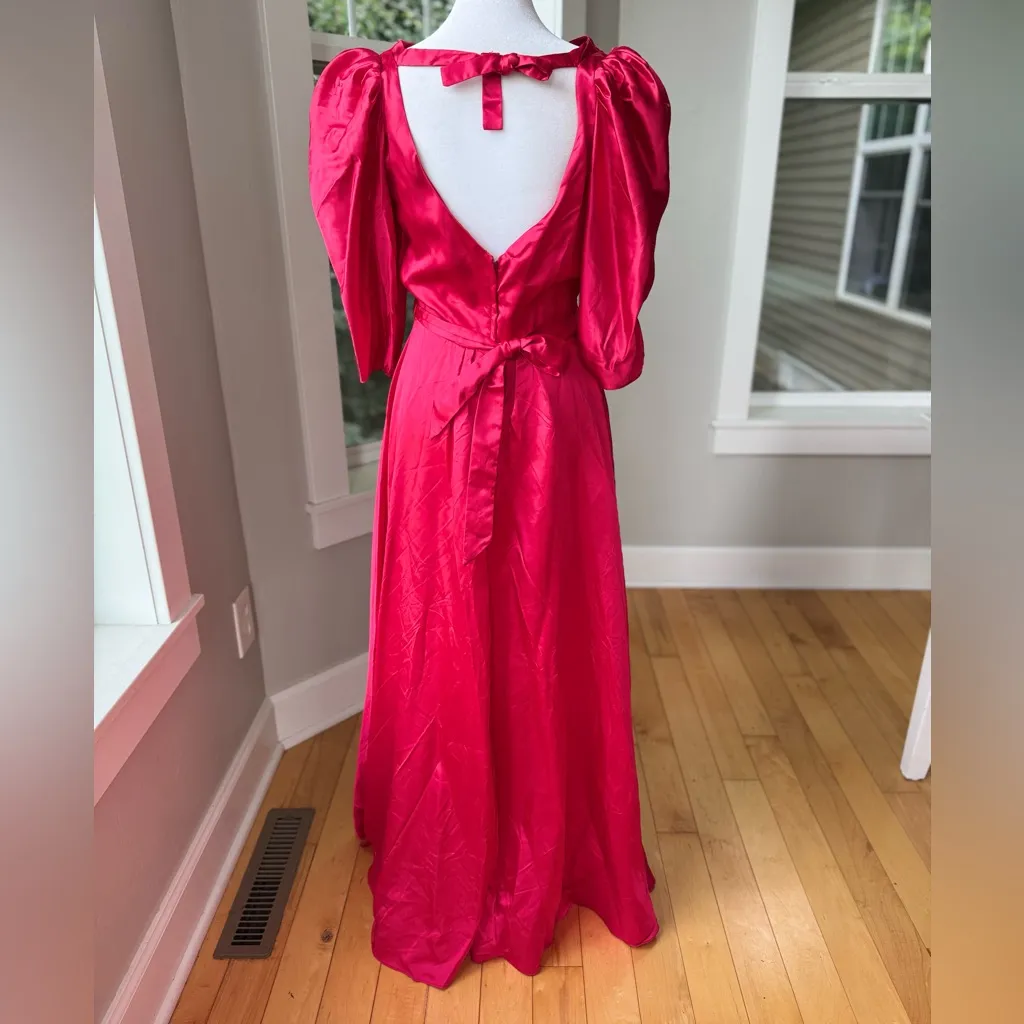 Vintage Dark Pink Satin Formal Prom Gown Dress Size Small or Medium - Image 9