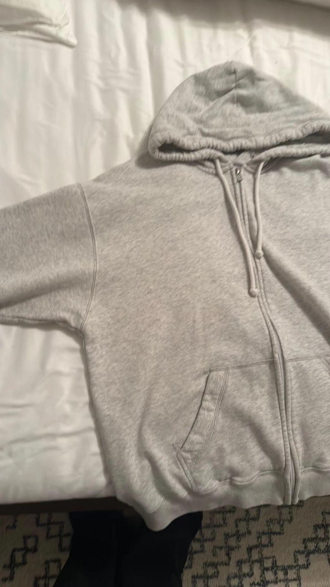 Light grey  Zip Up - Image 4