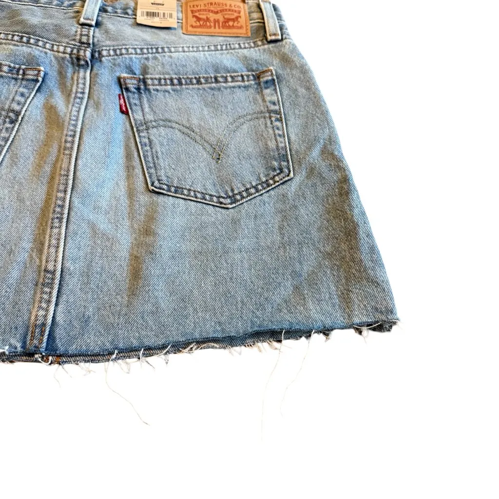 Levi's Icon Skirt Light Wash Denim Mini Length Raw Hem Fringe Casual Size 26 NWT - Image 8