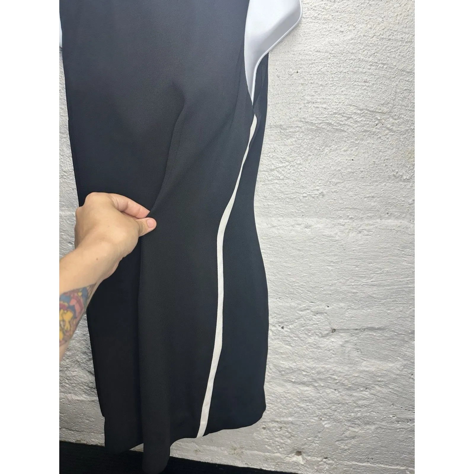 cdc Petites Woman’s Dress Size 10 Black - Image 3