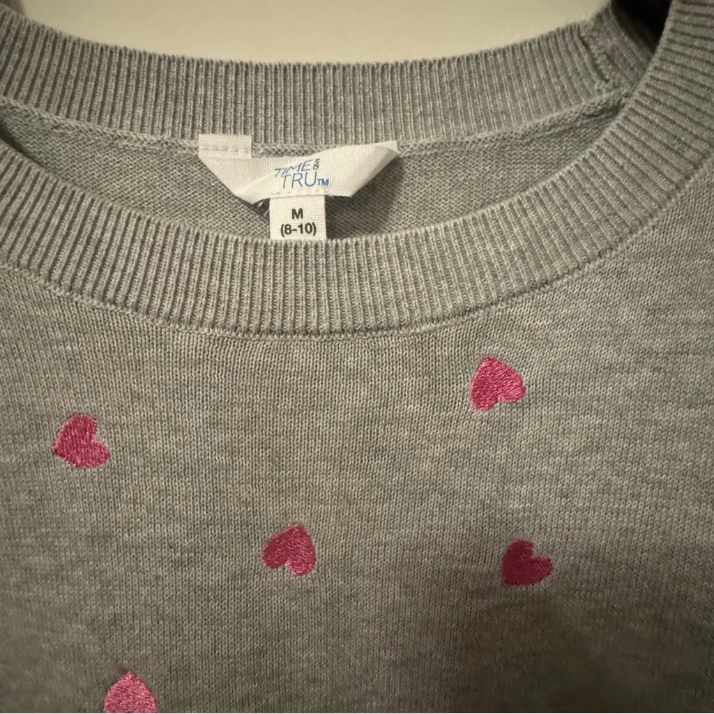 Gray crewneck pink Heart Pattern Sweater medium - Image 3