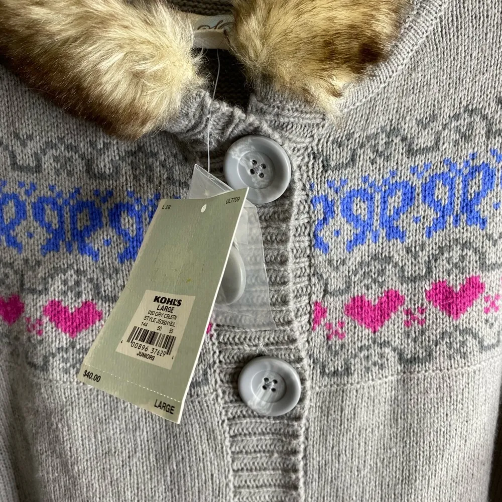 NWT So Wear it Declare junior cardigan with faux fur hoodie size large - Image 7