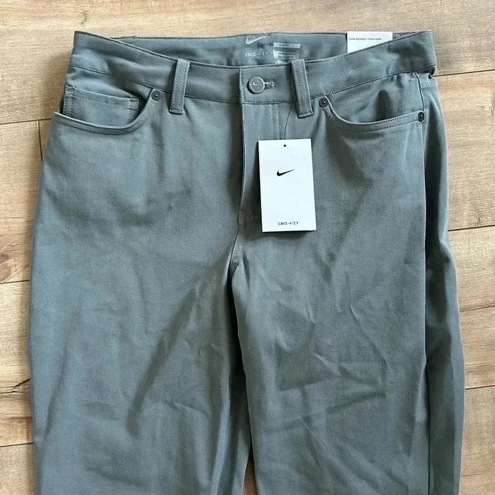 NWT Nike Dri Fit Womens Slim Fit Gray Golf Pants BV6081-084 Sz 4 - Image 3