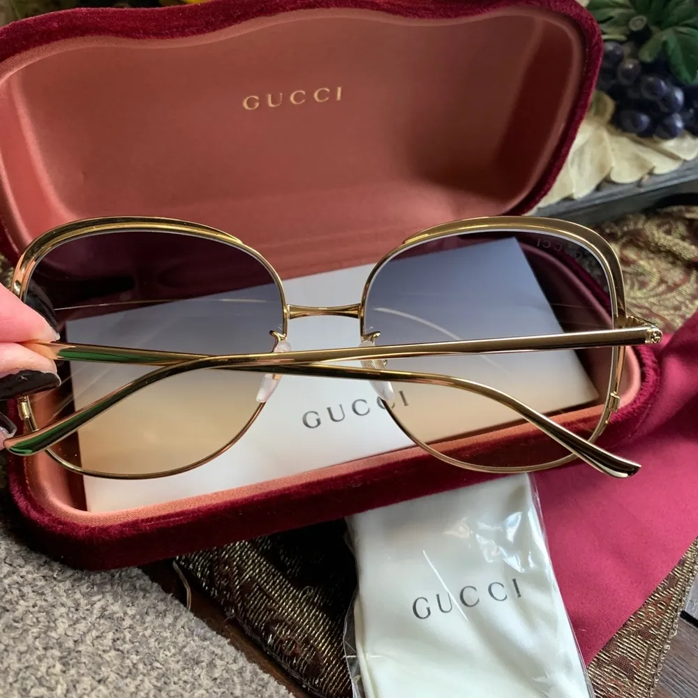 Authentic GUCCI 58 butterfly Gold Blue Crystals/metal sunglasses - Image 3