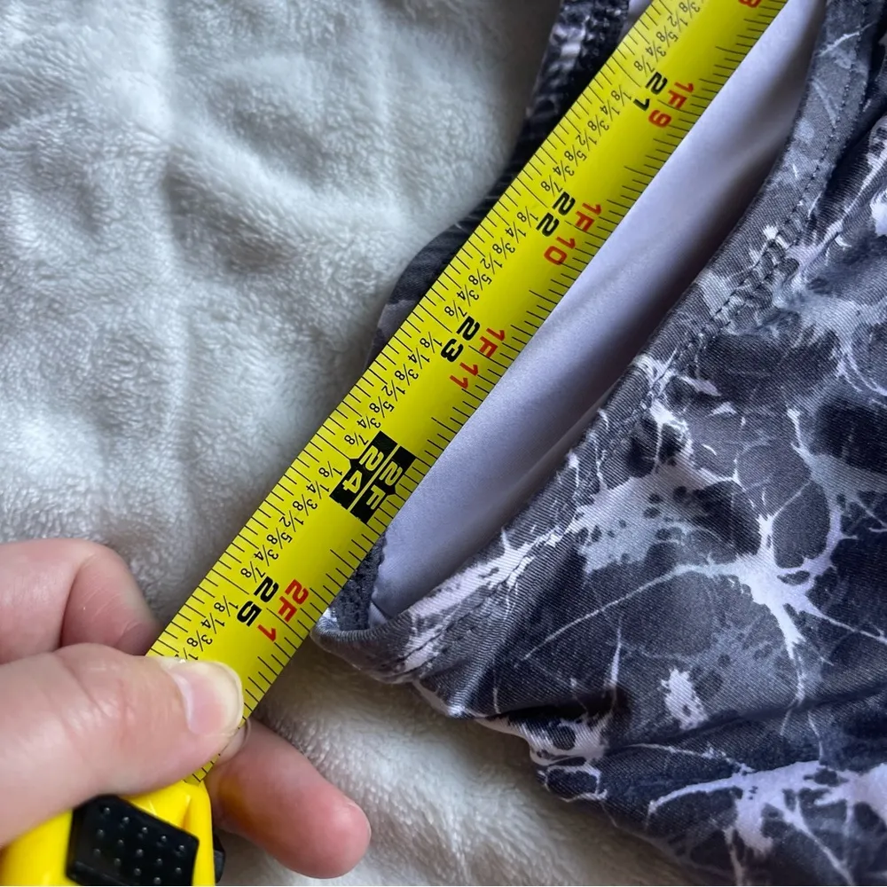 Michael Kors women’s size 6 bathing suit one piece marble gray - Image 4