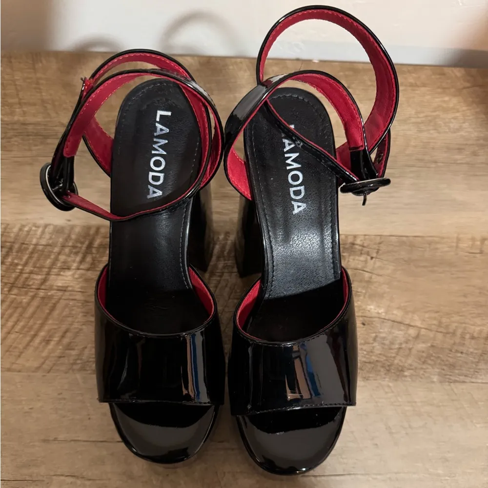 LAMODA All For You Platform Black Sandals (5) - Image 7