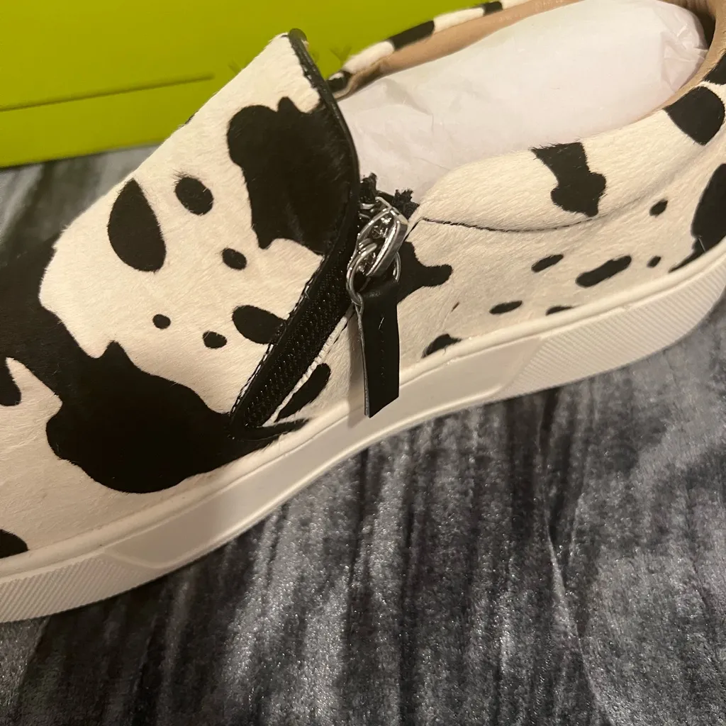 Very Volatile Black and White women’s Shoes size 9 - Image 3