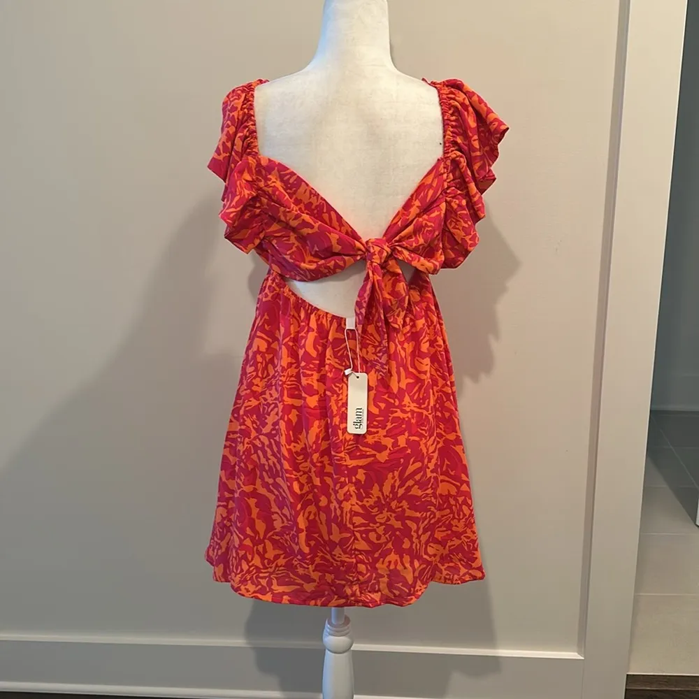 NWT Glam Orange and Pink Print Tie Back Dress Sz M - Image 6
