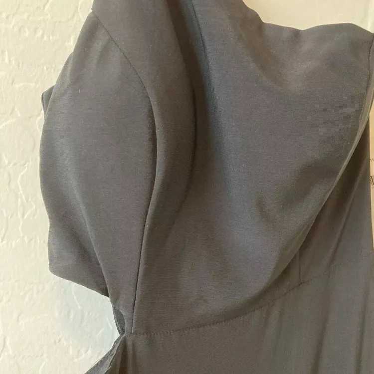 Jump Apparel Elegant Black Sleeveless Dress Size 12 - Image 3