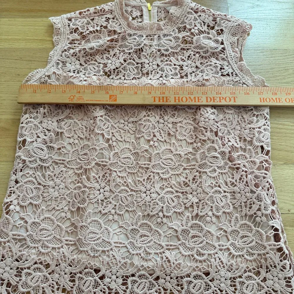Nanette Lepore Medium Pink Floral Lace Mock‎ Neck Sleeveless Top Scalloped Hem - Image 5