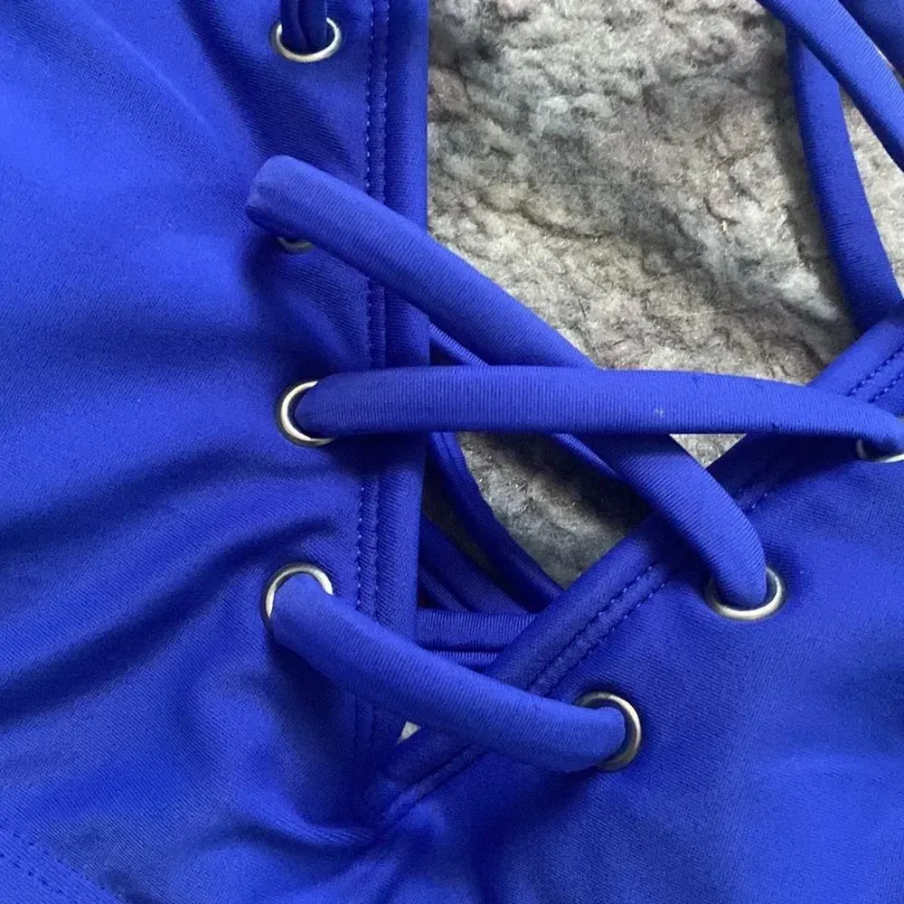 Xhilaration Women’s Blue Halter Criss Cross Swim Padded Bikini Top Sz M - Image 2