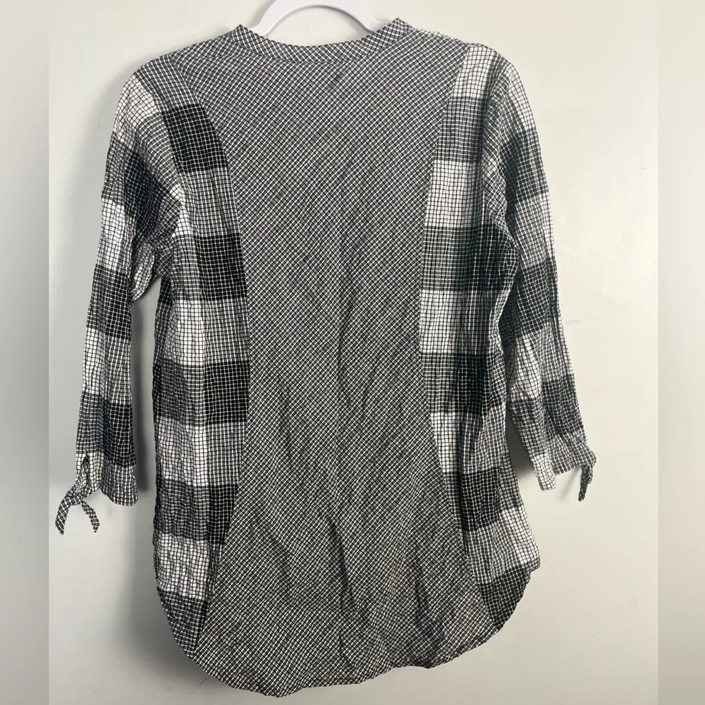 Habitat Clothes to Live In black/white plaid tunic size small gingham winter - Image 2
