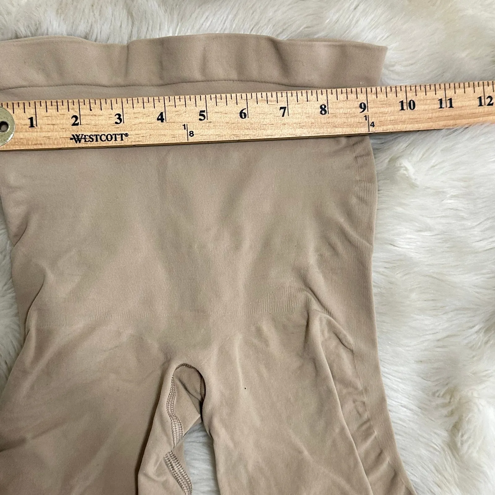 SPANX Shapewear High Waist Mid Thigh Bodysuit Shaper Size Medium Slimming‎ - Image 8