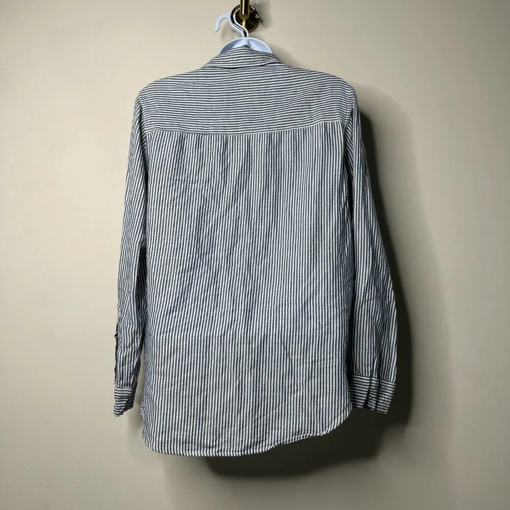 Abercrombie & Fitch Striped Boyfriend Fitt Button Front Women's XS - Image 3