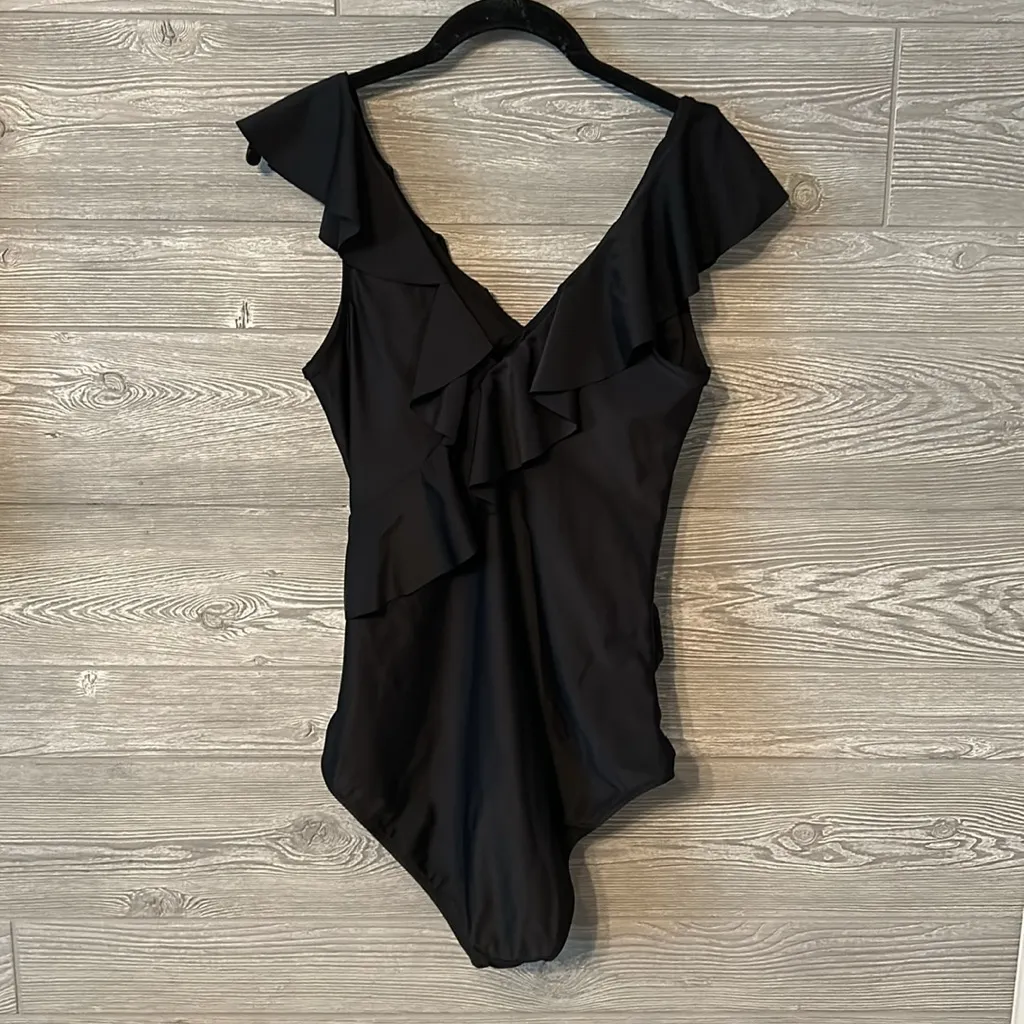Blooming Jelly Amazon Black Ruffle One Piece Swimsuit- L‎ - Image 2