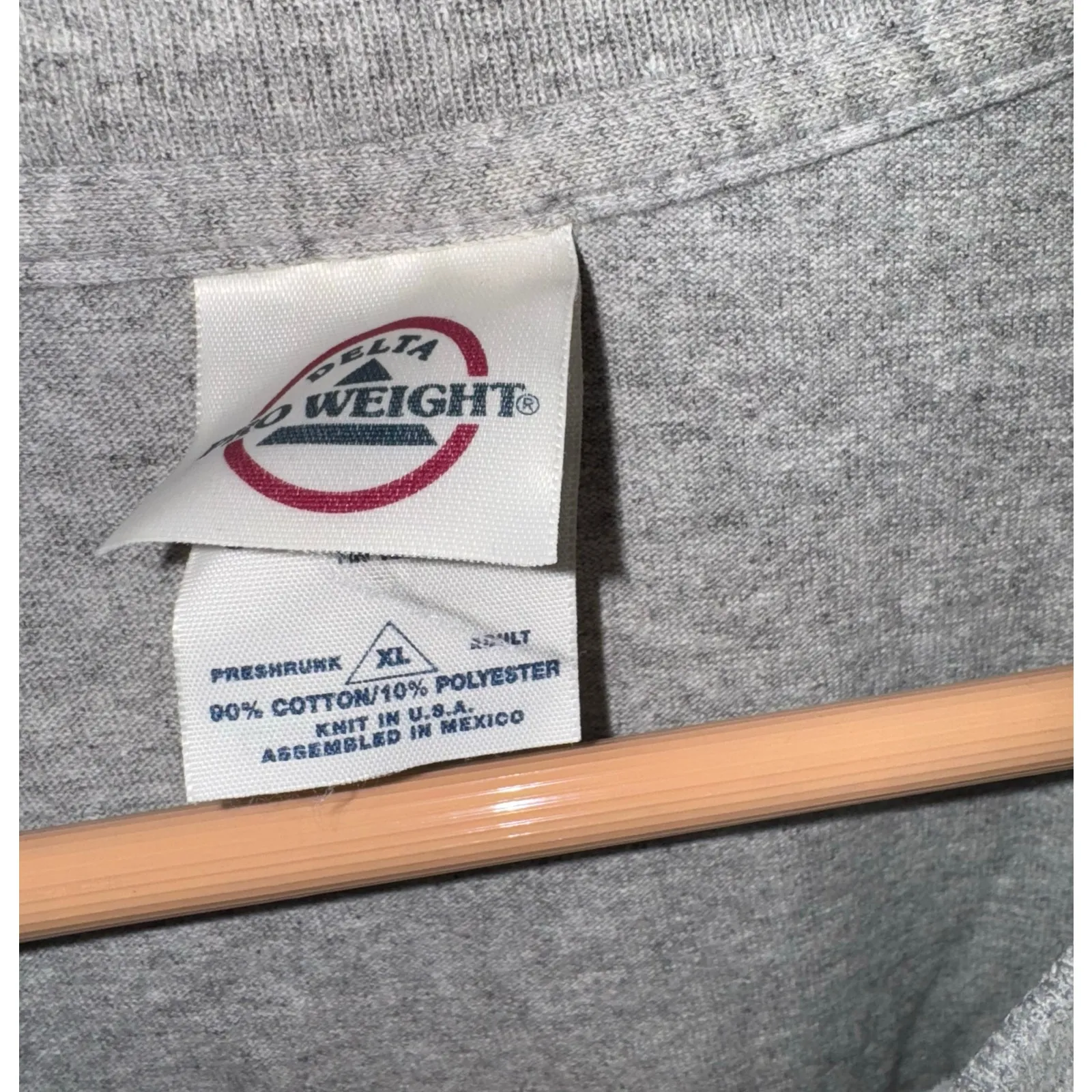 Vintage Y2K Winnie The Pooh  Eeyore Graphic T Shirt Women's XL Spell Out Gray - Image 5