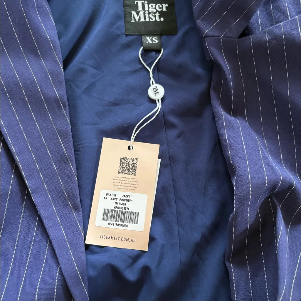 Tiger mist blazer and vest top - Image 3