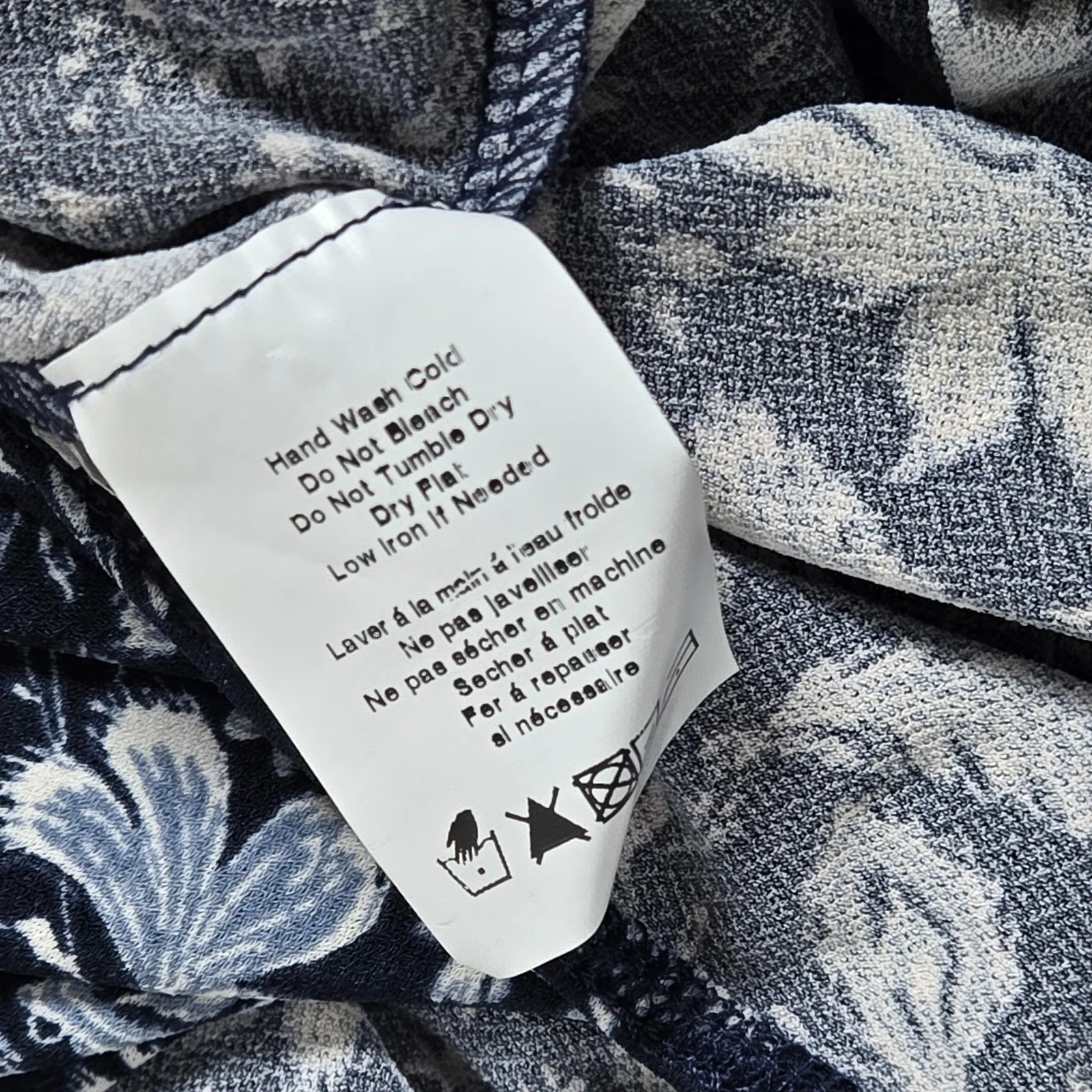 Lush Blue Floral Short Sleeve Bodysuit in‎ Blueberry Cream XL NWOT - Image 4