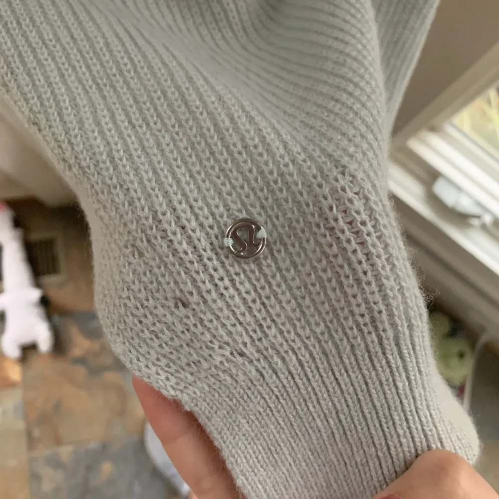 Lululemon Seva Sweater - Image 9