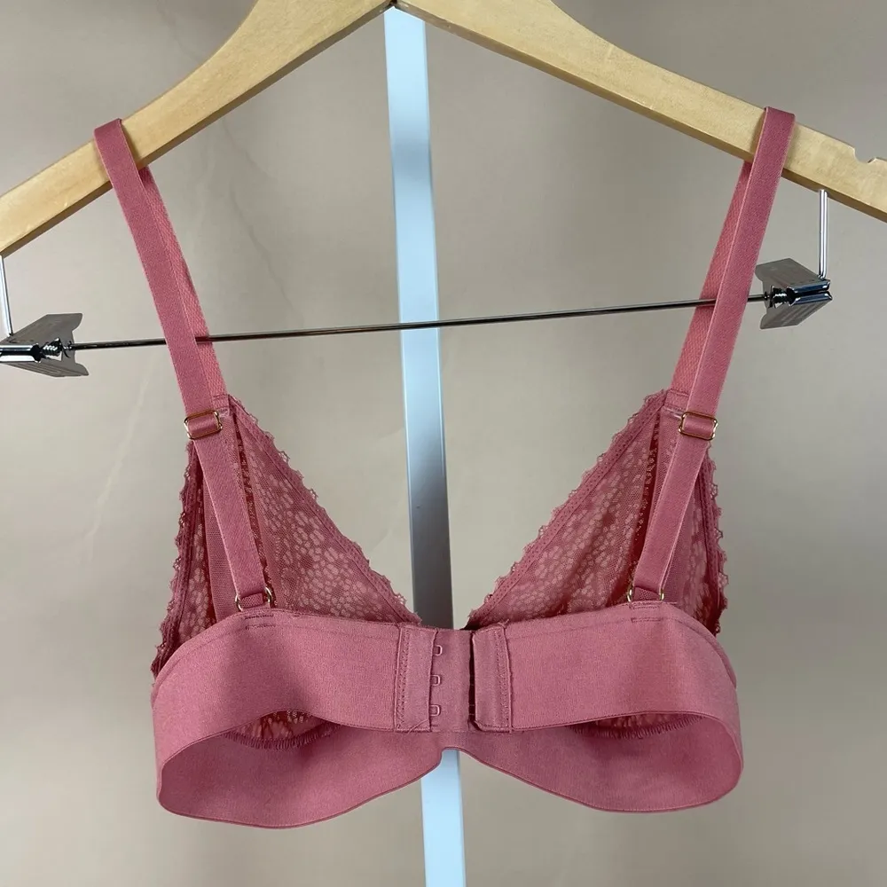 Lively Medium Lace Dusty Pink Bralette Adjustable Straps Wireless - Image 2