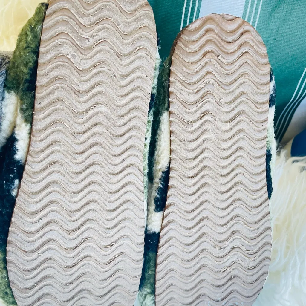 Steve Madden Women's Vesa Scuff Slippers - Image 9