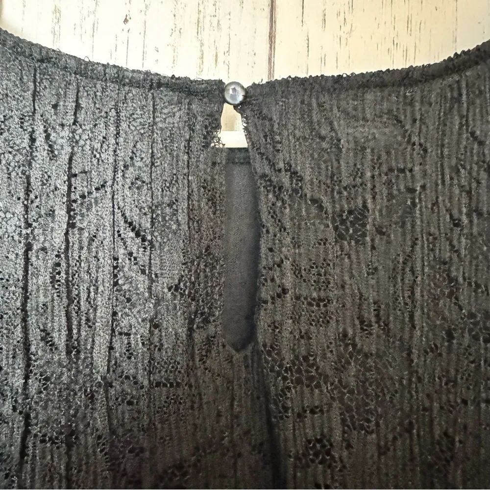 Adrianna Papell Women's Flowy Black Long Sleeve Lace Lined Blouse Sz S - Image 9